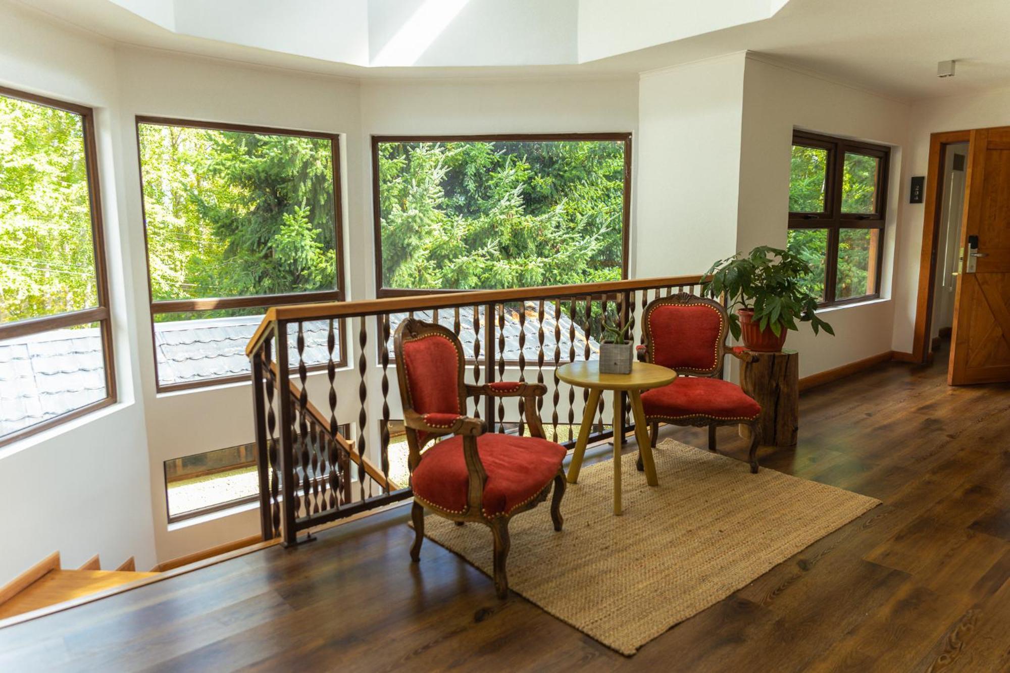 Pura Hotel